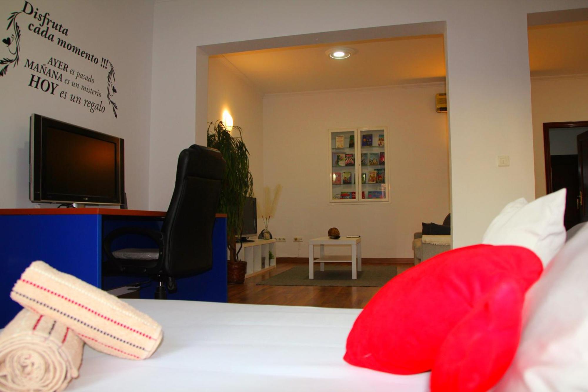 Apartment Ahumor Entero 20 M Sevilla -6pax Dos Hermanas